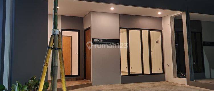 Dijual Rumah 2 Lantai Ananta Residence Semi Furnished  1