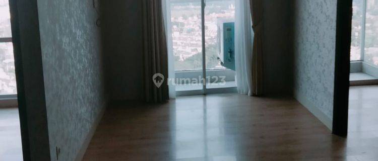 Dijual Cepat Apartemen Puri Mansion 3 Kamar Tidur  Semi Furnished 1