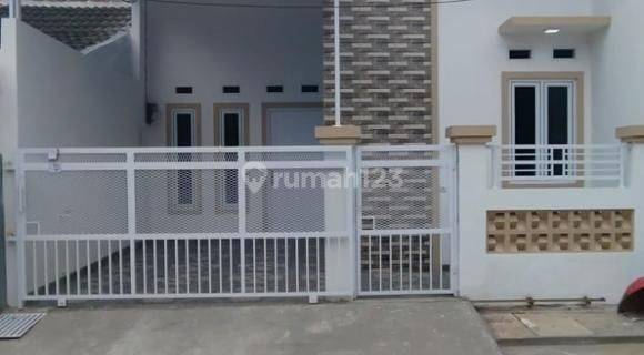 Rumah 2 Kamar Murah Strategis Duta Harapan Summarecon Bekasi 1