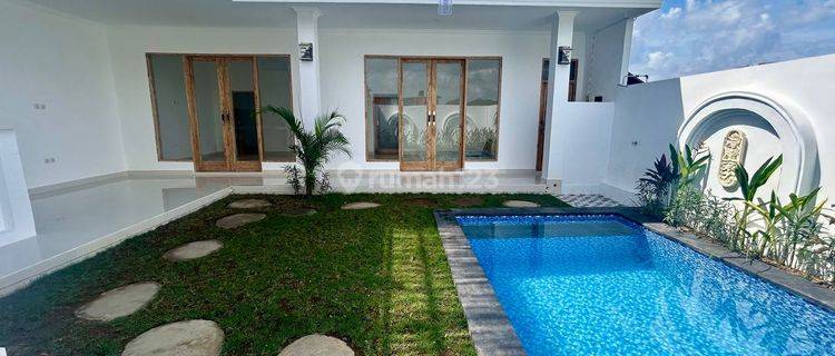 For Yearly Rental 2 Bedroom Villa Near the Beach in Canggu Ta004 1