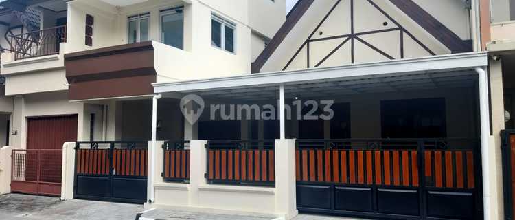 Rumah Luas 2 Lantai Cocok Buat Kantor Di Condong Catur Depok Sleman Dekat UPN 1
