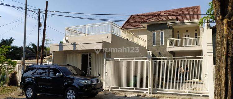 Bangunan Usaha Area Manukan Surabaya Barat 1