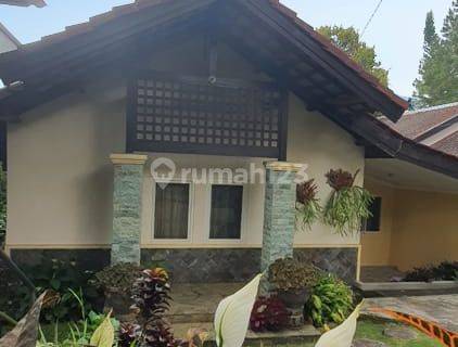 Villa Grand Trawas Full Furnished Sangat Terawat Best Garden  1