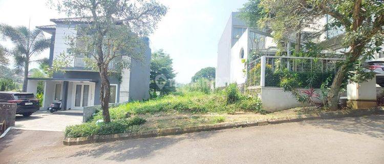 Jarang Ada Tanah di Cigadung Greenland, Bandung SHM 280 m² 1