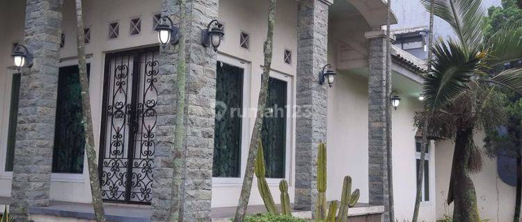 Jual Rumah Hook Furnished Siap Huni Dalam Komplek 1