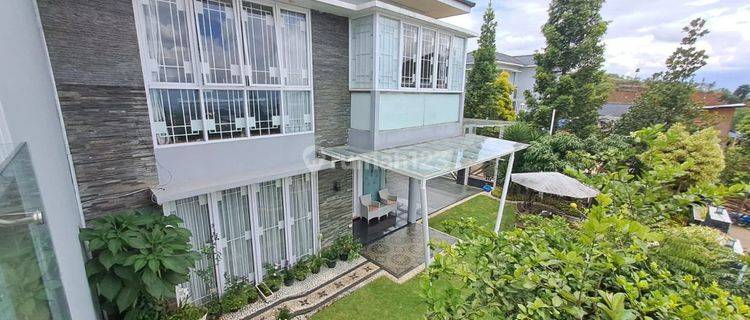 Jual segera rumah mewah full furnished resort dago.pakar 1