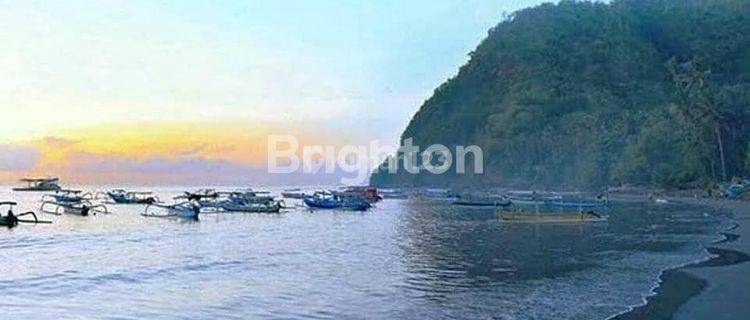 Beachside land, location at Amuk harbor, Padangbai Karangasem 1