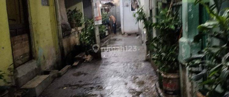 Rumah Murah Hitung Tanah Luas 116 Meter di Pancoran Barat Jakarta 1