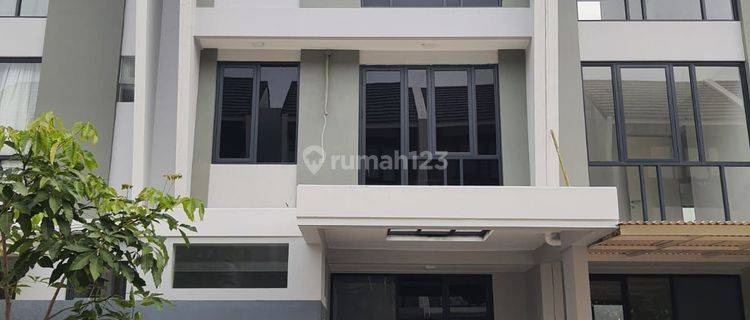 Dijual Rumah Baru Gress di Royal Residence Wiyung Surabaya Barat  1