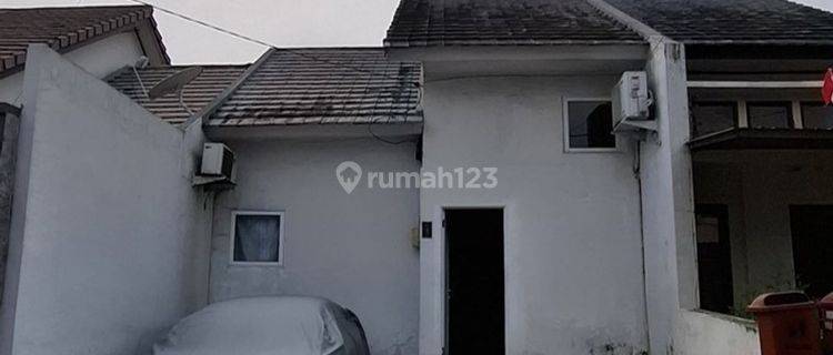 Rumah SHM Strategis 9 Menit ke Stasiun Depok Baru Harga Nego Siap KPR J25697 1