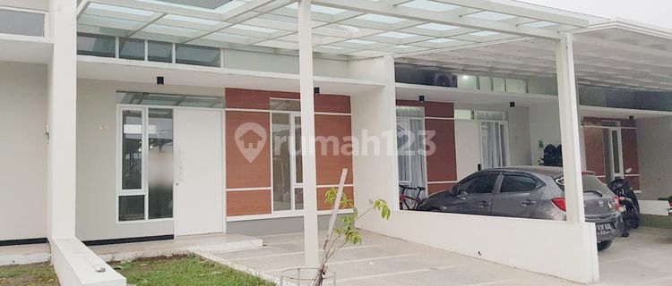Modern Beautiful House Ready to Occupy Taman Kopo Indah 5 1