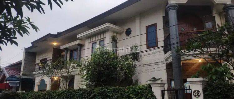 Rumah Bagus 2 Lantai Bisa Untuk Kantor 1