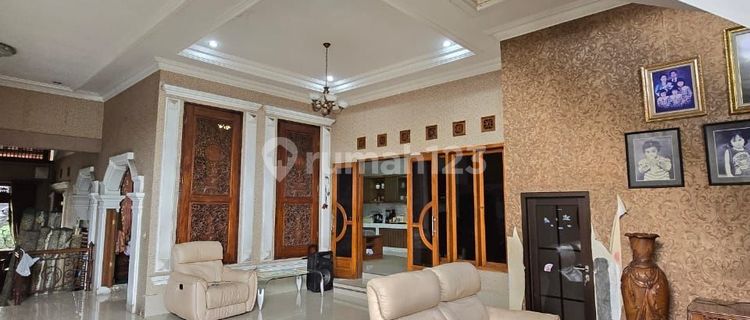 Rumah Mewah Siap Huni di Batununggal Indah 1