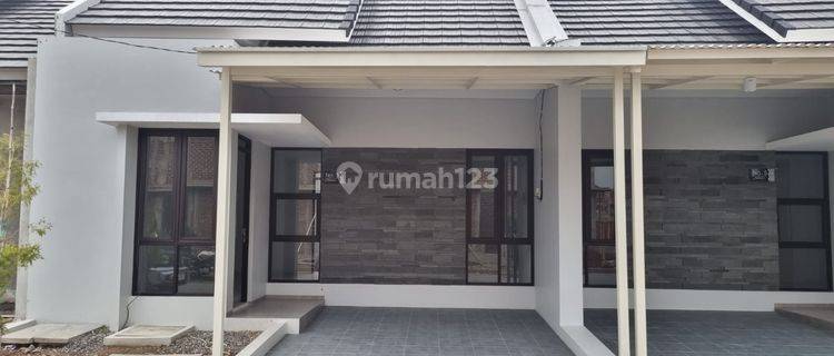 Dijual Rumah Nyaman Minimalis di Grand Paradise Kopo 1