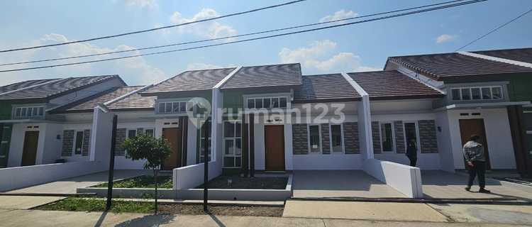 Single-Story Ready-to-Occupy House on Buahbatu Extension - Bojong Soang 1
