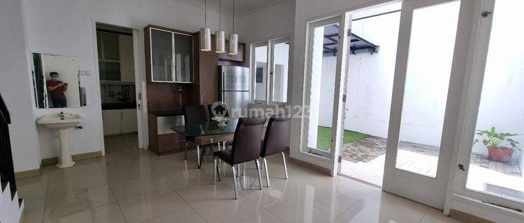 Dijual Cepat Permata Buana 8x18, Bagus, Semi Furnished Siap Huni 1