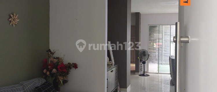 Rumah Cluster Belakang Hadap Danau Citra Gran Cibubur 1