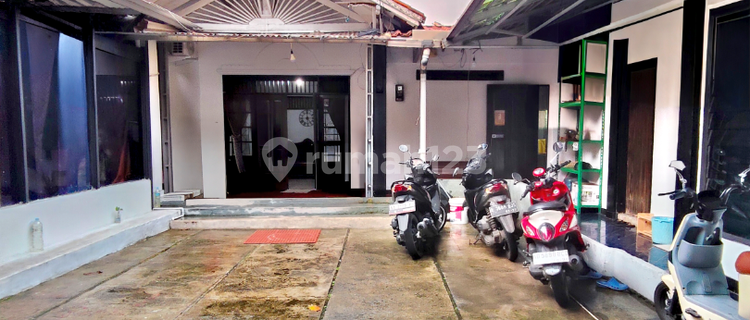 For Sale Boarding House Near MRT Line 1