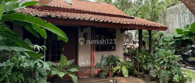 Rumah Lama, Siap Huni, Strategis Dekat Cipete Raya  1