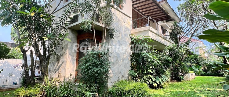 Rumah Bagus Dan Siap Huni Dalam Kompleks Di Kemang 1