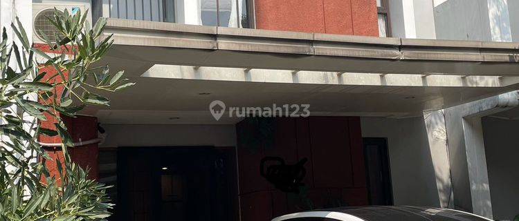 Rumah Cantik Murah Dalam Townhouse Cireundeu 1