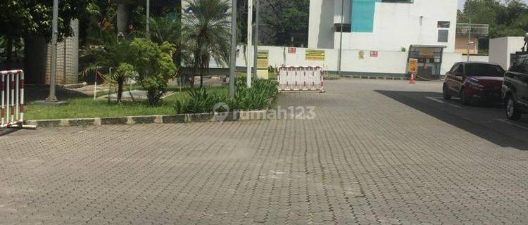 Dijual  Tanah Berikut Bangunan Ex Pompa Bensin. Di Jalan Utama Kebayoran Baru, Jakarta Selatan  1