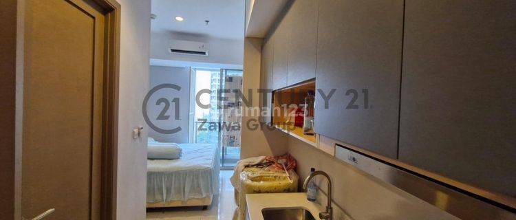 Dijual Apartemen Taman Anggrek Residences Lantai Sedang di Jakbar 1