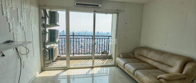 Disewakan Apartemen Thamrin Residence Lantai Atas Furnished 2BR 1