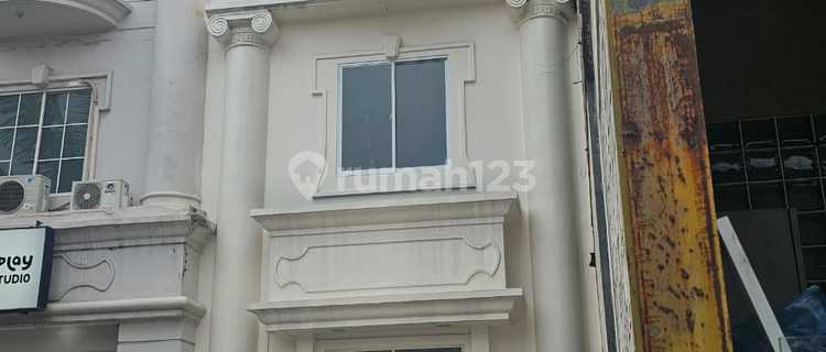 For Rent Exclusive Shop House PIK Size 5x15 Facing Main Boulevard 1