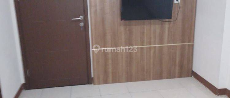 Brand New apartemen full furnished dikawasan premium Ciputat  1