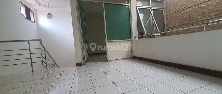 Rumah Disewa Cocok Utk Kantor di Batununggal Permai, Bandung 1