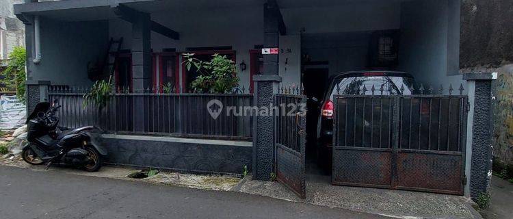 Rumah  Dijual Cepat Area Mampang Jakarta Selatan Trans Tv 1