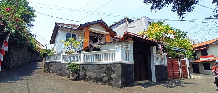 Rumah 2 Lantai Siap Huni Tanjung Barat Jakarta Selatan 1