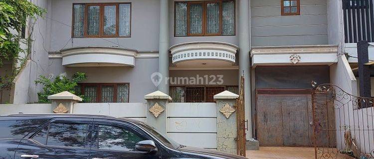 Jual Rumah Mewah, 3 Lt Bagus Semi Furnish, SHM Boulevard Utama Regensi Melati Mas Residence Serpong Hub 0878 4049 9831 1