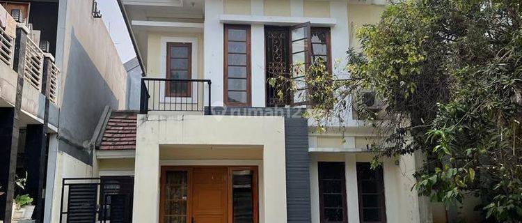 Rumah 2 Lantai Depan Perumahan Kota Wisata Cibubur 1