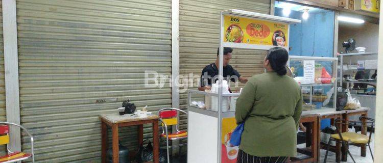 cepat Kios ITC Roxy Mas, Jakarta pusat, LT 4 Foodcourt depan Eskalator 1