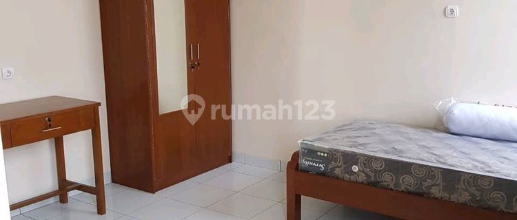 Active and Full Boarding Houses in the City Center with Ensuite Bathrooms. 1