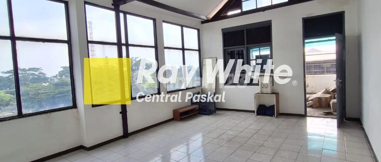 4-Storey Shophouse on Sudirman Main Road, Bandung 1