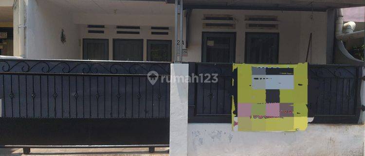 Dijual rumah di kp ambon 
Jakarta timur  1