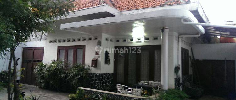 Jual Rumah Benhil Hadap Jalan Raya Cocok Komersil Jalan Raya 1