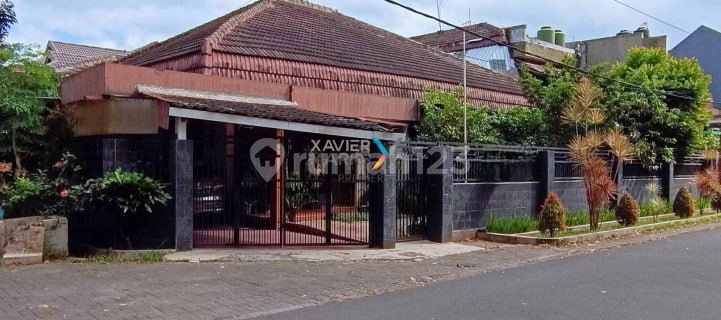 Rumah Plus Kost Posisi Hook Daerah Jalan Veteran, Klojen Malang 1