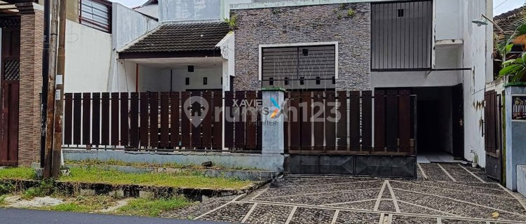 Active Boarding House in Dieng Area, Sukun Malang 1