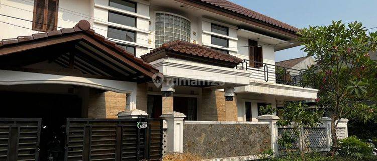 Disewakan Hunian Nyaman Unfurnished Bagus Di Sektor 2 Bintaro Jaya 1