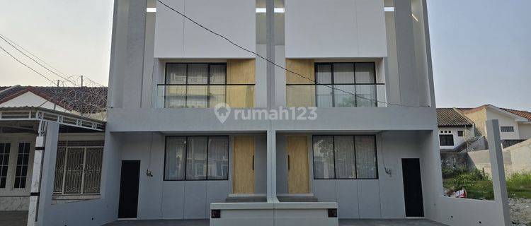 Dijual 2 Unit Rumah Cluster Dago Mewah di Lippo Cikarang 1