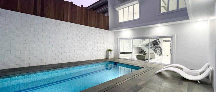 Dijual Cepat Rumah Cluster Emerald Dengan Fasilitas Swimming Pool Mewah 1