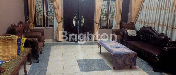 RUMAH TINGGAL YANG LUAS DAN NYAMAN 1