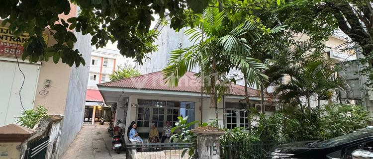 Dijual Rumah Strategis di Jl Gunung Merapi - Makassar 1