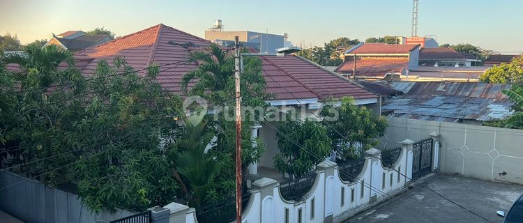 For Sale: Fully Furnished House on Jl. Muhajirin - Makassar 1