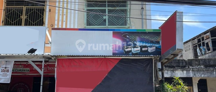 For Sale: Shop House on Emmy Saelan Monument Street - Makassar 1