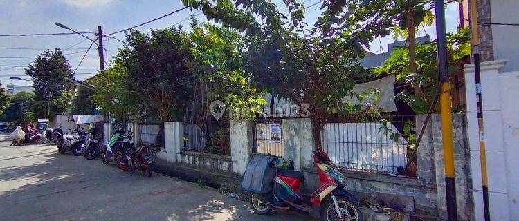 Dijual Kostan Dan Kios Siap Pakai Tempat Strategis di Perum 1 1